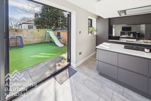 Photo 9- click for photo gallery